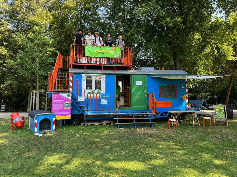 Löwenzahn-Bauwagen